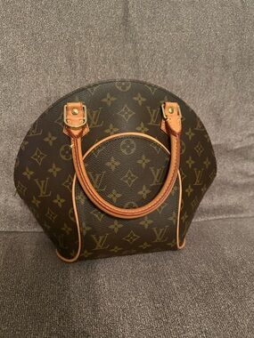 Preloved Louis Vuitton Ellipse PM(small)